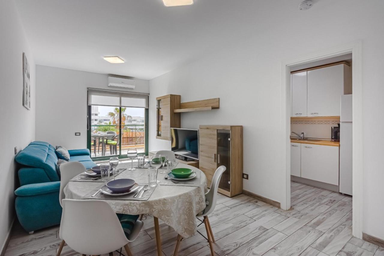 Cozy Apartment In El Duque By Altamarhomes アデヘ エクステリア 写真