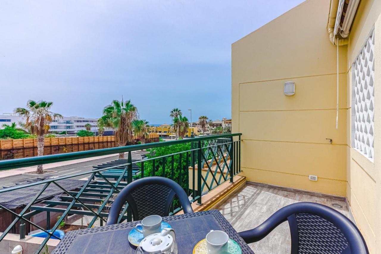 Cozy Apartment In El Duque By Altamarhomes アデヘ エクステリア 写真